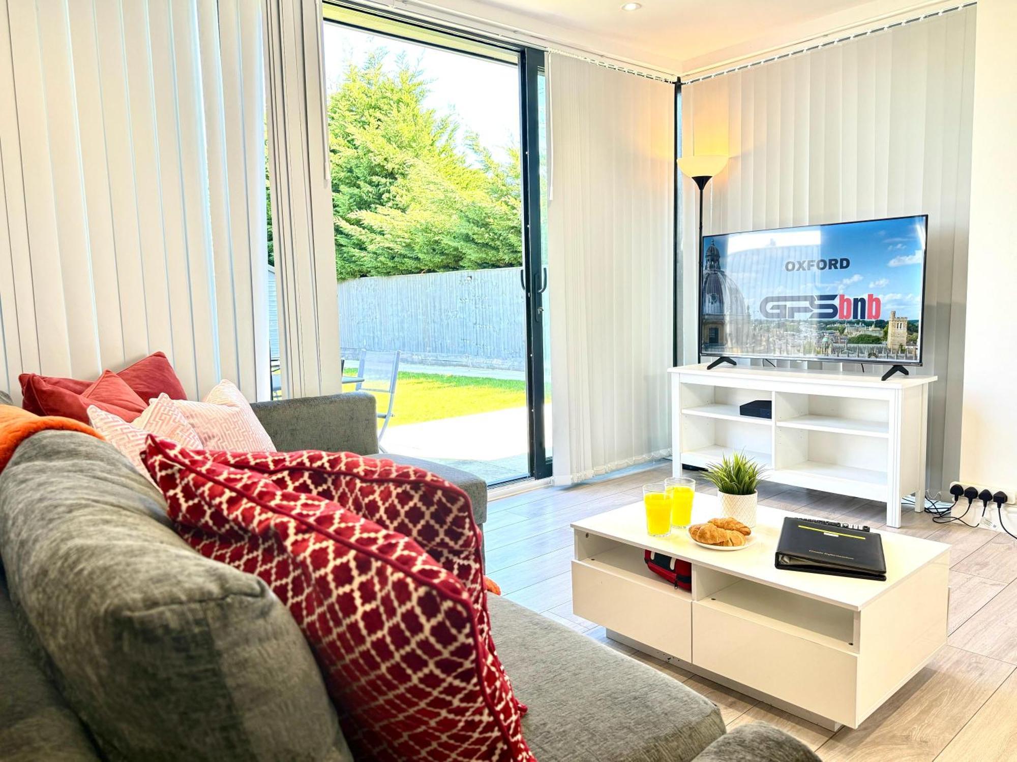 Apartment Evergreen Lodge: Luxurious Two-bed Flat With Garden Near Blenheim Palace *