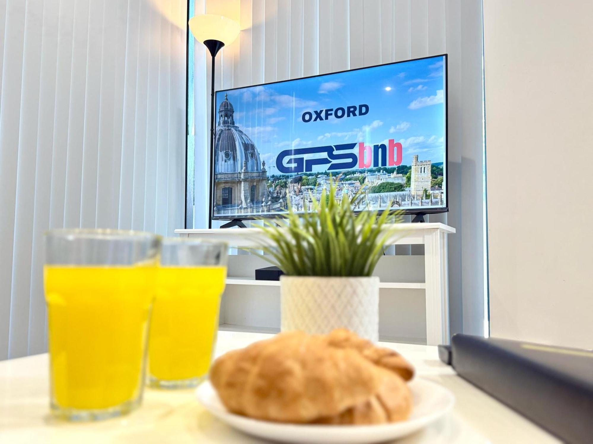 Evergreen Lodge: Luxurious Two-bed Flat With Garden Near Blenheim Palace Apartment *