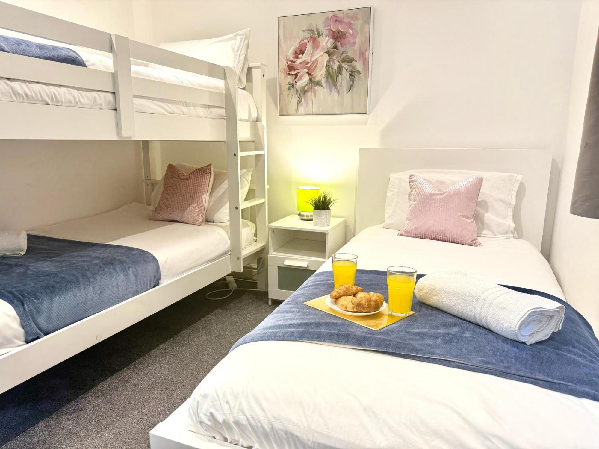 Evergreen Lodge: Luxurious Two-bed Flat With Garden Near Blenheim Palace Apartment *